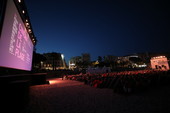 Cinéma de la Plage 2026: da Top Gun a Ken Loach, undici serate di cinema sulla Croisette a Cannes