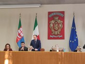 Ventimiglia, il 'caso Calcopietro' sbarca in consiglio comunale: la minoranza non ritira la mozione di sfiducia (Foto e video)