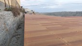 Savona, insegue il cane e cade in una buca del cantiere sul lungomare: vertebra rotta e trauma cranico