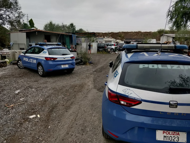 Il Comune di Asti bonifica l'area di via Guerra: le postazioni abbandonate saranno occupate da blocchi di cemento