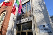 Piscina vietata ma aperta e ospiti non registrati, nei guai il gestore di un circolo