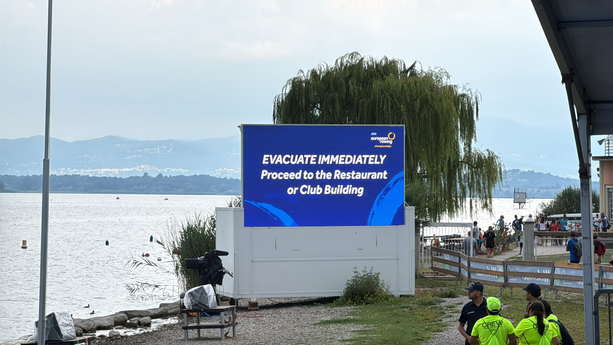 FLASH. Europei della Schiranna sospesi dal rischio meteo. Le finali inizieranno in ritardo FLASH. Europei della Schiranna sospesi dal rischio meteo. Le finali inizieranno in ritardo