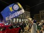 VIDEO e FOTO. “I campioni dell'Italia siamo (sempre) noi": in piazza Monte Grappa esplode la festa per il 21° scudetto nerazzurro