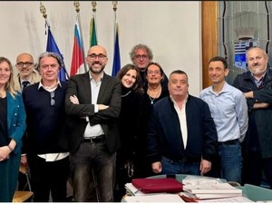 Summit di Centro per Cuneo con Robaldo, ma il vicesindaco Serale diserta l’incontro Summit di Centro per Cuneo con Robaldo, ma il vicesindaco Serale diserta l’incontro