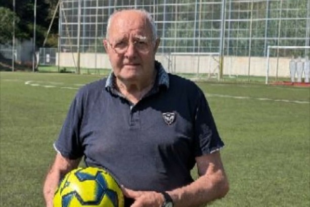 Legino | Ciao bomber, il calcio savonese piange Gianni Tobia Legino | Ciao bomber, il calcio savonese piange Gianni Tobia