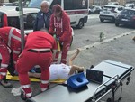 Brutto incidente tra Fiat Panda all’incrocio, paura e due feriti trasportati in ospedale