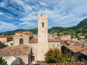 A Vence tornano i mestieri di una volta: un giorno tra pastori, lavanda e sapori dell’entroterra