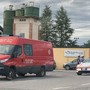 Esplosione in una fonderia di Brunello: tre operai soccorsi Esplosione in una fonderia di Brunello: tre operai soccorsi