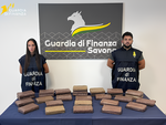 Nel vano nascosto del camper 34 kg di cocaina: due arresti (VIDEO)