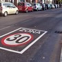 Sicurezza stradale, il Comune abbassa il limite di velocità: in arrivo Zone 30 in ogni Municipio Sicurezza stradale, il Comune abbassa il limite di velocità: in arrivo Zone 30 in ogni Municipio