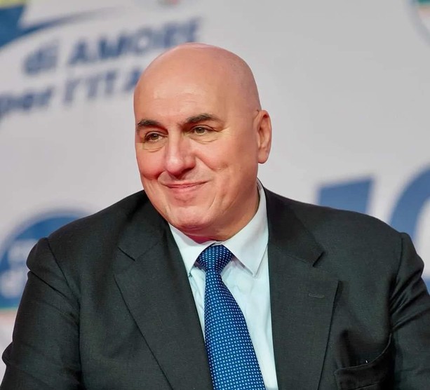 Guido Crosetto operato al Fatebenefratelli: &quot;È in buone condizioni&quot;