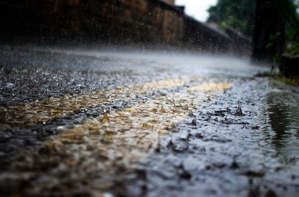Allerta meteo gialla, forti temporali sul centro e il levante della Liguria Allerta meteo gialla, forti temporali sul centro e il levante della Liguria