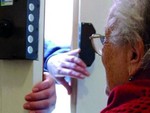 Criminalità nel savonese, calano i furti in abitazione, stabili le truffe informatiche. Criminologo Padovano: "Bisogna tenere unito il tessuto delle città"