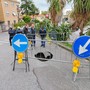 Savona, cede l'asfalto in via Tissoni: transennata la strada (FOTO)