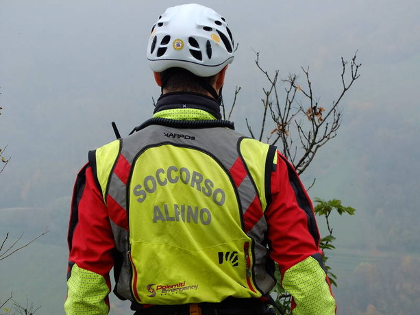 Alpinista precipita sul Colle delle Traversette: i soccorsi recuperano la salma a 2.700 metri di quota