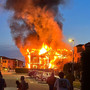 Spento l'incendio che ha distrutto un'abitazione a Cherasco: ancora in corso le operazioni di bonifica e messa in sicurezza [VIDEO]