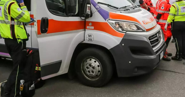 Schianto di fronte all'Iper di Varese: due automobilisti feriti
