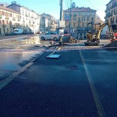 Maxi perdita d’acqua in piazza Borromini, intervento urgente di Smat