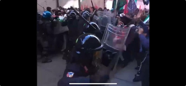 Al Carignano Forza Italia parla di casa, tensioni e scontri davanti al Museo Egizio: una persona fermata Al Carignano Forza Italia parla di casa, tensioni e scontri davanti al Museo Egizio: una persona fermata