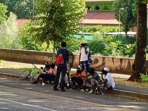 Torna l’allarme degrado in lungo Dora Napoli: “Bivacchi, spaccio e risse anche d’estate” Torna l’allarme degrado in lungo Dora Napoli: “Bivacchi, spaccio e risse anche d’estate”