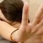 Insegnante accusato di atti sessuali con studentesse minorenni: giudizio immediato del Tribunale di Asti