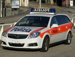 Incendio in un centro commerciale del Canton Ticino: duecento persone evacuate