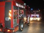 Rogo devastante a Cocconato, le fiamme divorano una cascina Rogo devastante a Cocconato, le fiamme divorano una cascina