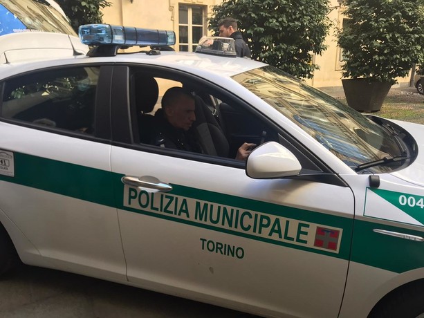 A Torino tornano i vigili di quartiere: &quot;In strada per decoro e sicurezza&quot;