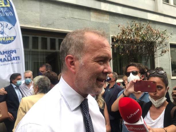 Damilano a favore del Green Pass: "Ho avuto il Covid, sosterrò sempre il Museo Egizio" Damilano a favore del Green Pass: "Ho avuto il Covid, sosterrò sempre il Museo Egizio"