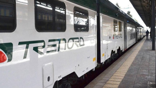 Tentano di rubare rame nella notte e tranciano i cavi. Treni in tilt da e per Malpensa