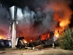 Incendio all'ex caseificio Cappello di Alba, scontro social tra minoranza e Giunta sull'emergenza dei senza dimora