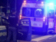 Si ferisce con un coltello mentre prepara la cena, autotrasportatore gravissimo in Autolaghi