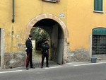 Omicidio di Induno: la difesa di Corona ha chiesto i domiciliari. Arrestati anche suo figlio e il padre della vittima