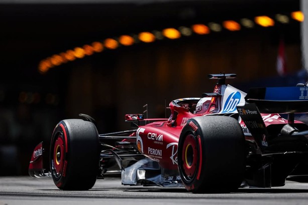 F1. Non basta un sontuoso Leclerc: la pole è di Norris, il monegasco in prima fila a casa sua