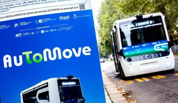 Navetta a guida autonoma: sono 500 i viaggi fatti in più di 4 mesi tra curiosi e habitué Navetta a guida autonoma: sono 500 i viaggi fatti in più di 4 mesi tra curiosi e habitué