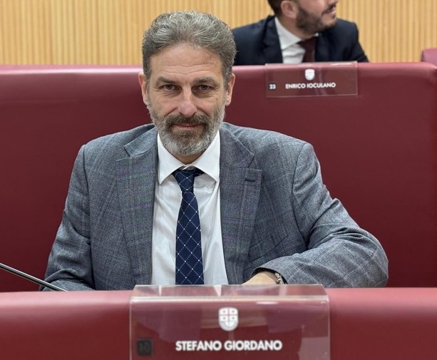Ex Ilva, il M5S rivendica il suo ruolo di anima vigile nel ‘campo largo’: “Non si può arrivare in una città con un rendering e dire 'diteci che cosa ne pensate'”