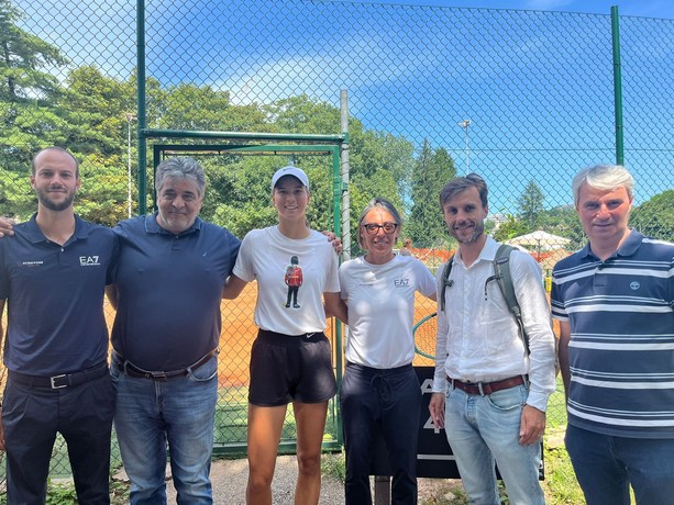 Varese guarda a Wimbledon: proseguono i lavori del centro di Francesca Schiavone dove si allena anche la campionessa francese 17enne Lilli Tagger