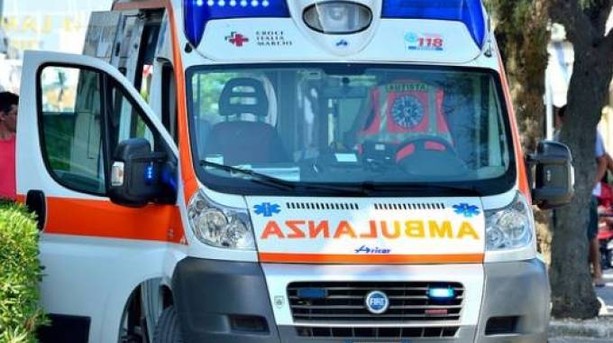 Tragedia al Traforo del Pino, motociclista muore nello scontro con un’auto Tragedia al Traforo del Pino, motociclista muore nello scontro con un’auto