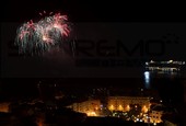 Sanremo verso il Capodanno 2026: 500 droni, fuochi di mezzanotte e un super dj nazionale in consolle sullo yacht davanti al porto Sanremo verso il Capodanno 2026: 500 droni, fuochi di mezzanotte e un super dj nazionale in consolle sullo yacht davanti al porto