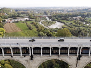 Truffe sentimentali e falsi investimenti in criptovalute: la Guardia di Finanza smantella organizzazione criminale di frodi informatiche Truffe sentimentali e falsi investimenti in criptovalute: la Guardia di Finanza smantella organizzazione criminale di frodi informatiche