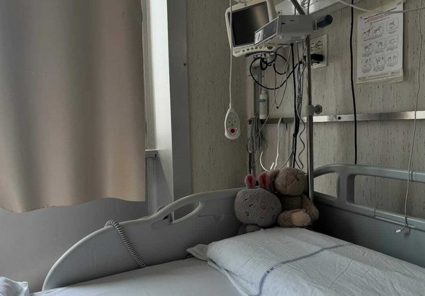 Tragico incidente di Ceriale, Emma Brasca lascia l'ospedale: "Andiamo a casa" Tragico incidente di Ceriale, Emma Brasca lascia l'ospedale: "Andiamo a casa"