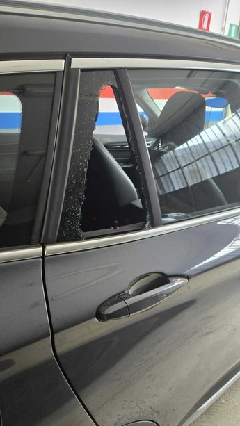 Le notti turbolente di piazza Rebaudengo: "Sono i tossici del Sempione che si stanno spostando"