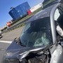 Brutto incidente sulla tangenziale sud: 3 veicoli coinvolti e 4 feriti, traffico in tilt