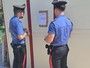 Giovane torinese aggredito con un cartello stradale ad Andora: momenti di paura