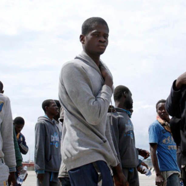 Quattro positivi al Covid tra i migranti accolti a Torino