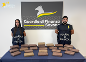 Nel vano nascosto del camper 34 kg di cocaina: due arresti (VIDEO) Nel vano nascosto del camper 34 kg di cocaina: due arresti (VIDEO)