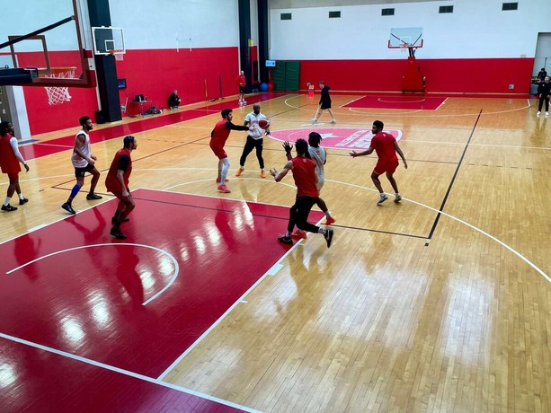 Openjobmetis a Venezia per evitare il quarto ko. Per il coach c’è anche Iroegbu: «Un giocatore in più è d’aiuto per tutti» Openjobmetis a Venezia per evitare il quarto ko. Per il coach c’è anche Iroegbu: «Un giocatore in più è d’aiuto per tutti»