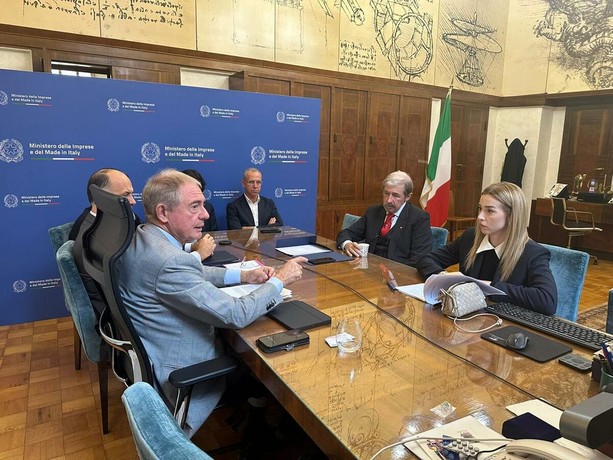 Ex Ilva, il Governo valuta l’intervento di un soggetto pubblico a sostegno del piano industriale