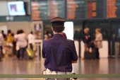 Raffica di furti all'aeroporto di Malpensa, arrestate dieci donne: tra loro anche minorenni Raffica di furti all'aeroporto di Malpensa, arrestate dieci donne: tra loro anche minorenni