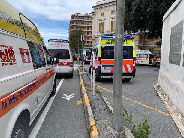 Pronto soccorso in difficoltà, Bucci: "Affollamento? Sono picchi che poi dopo rientrano" Pronto soccorso in difficoltà, Bucci: "Affollamento? Sono picchi che poi dopo rientrano"